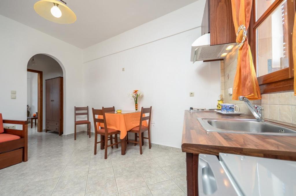 Margaritis Apartments Agia Anna  Room photo
