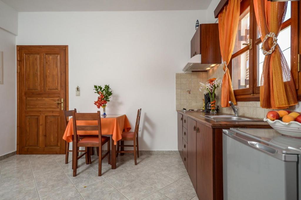 Margaritis Apartments Agia Anna  Room photo